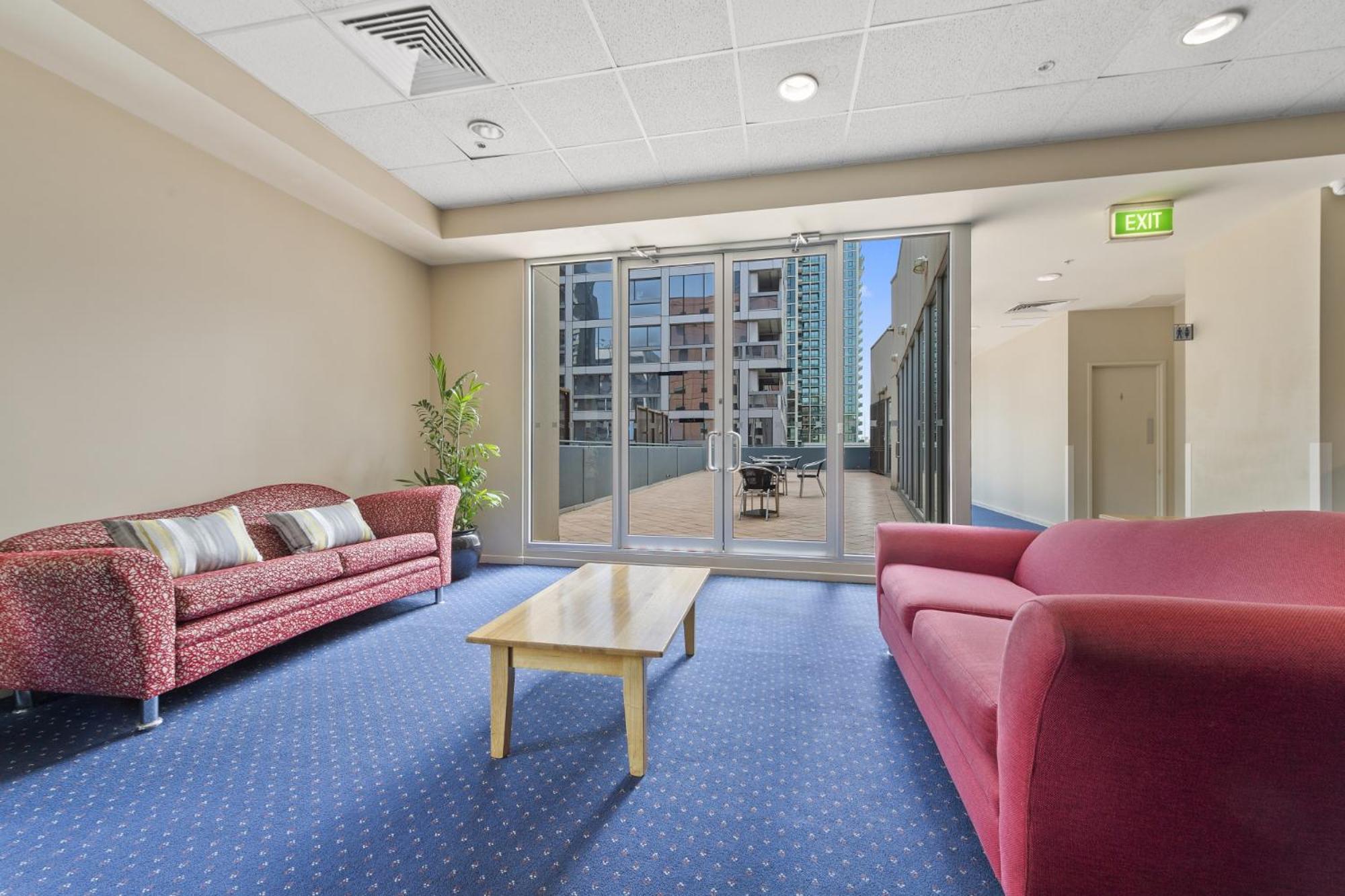 Yehs Hotel Melbourne Cbd — Photos 1